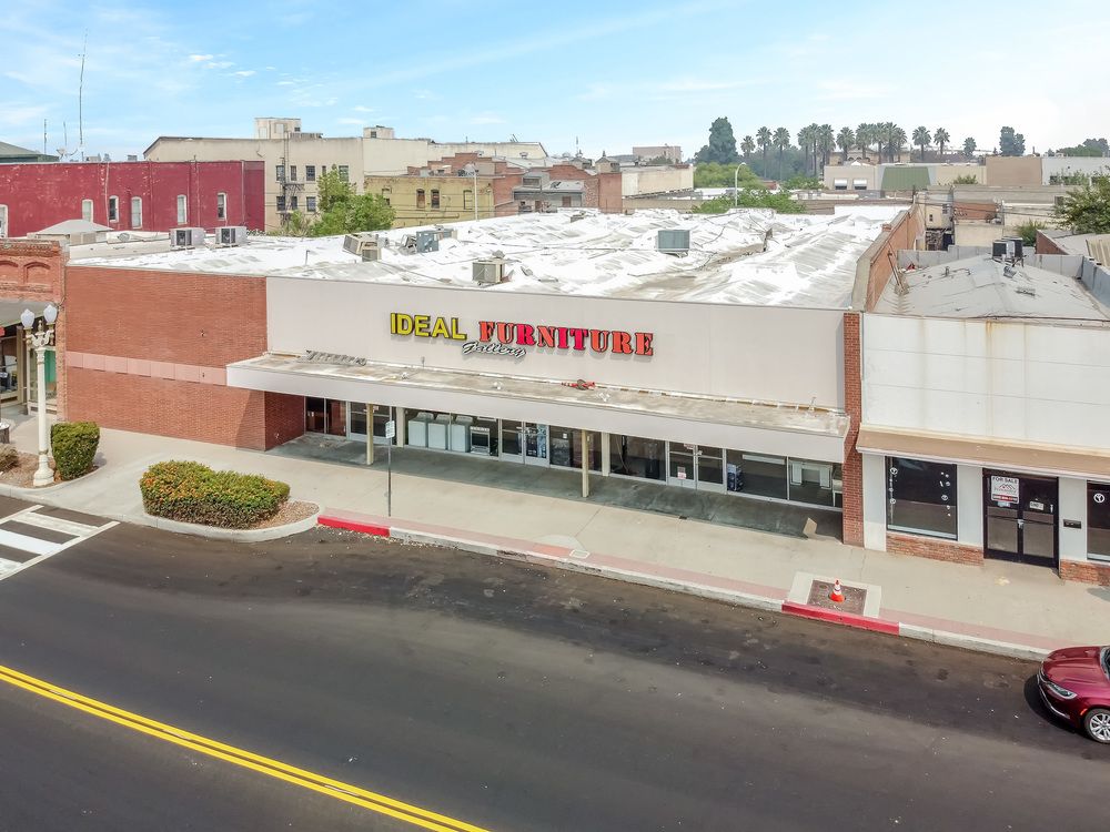 NNN Leased Retail Building - Ideal Furniture Gallery: 116 W 6th St, Hanford, CA 93230